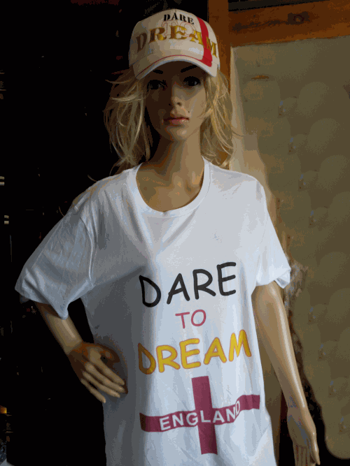 Dare to Dream -T-shirt